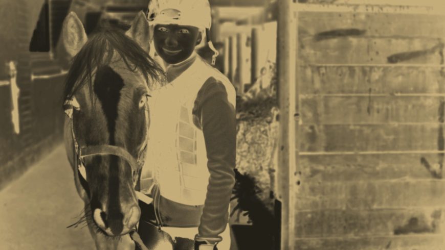 Posting or Sitting Trot – Which is Better?